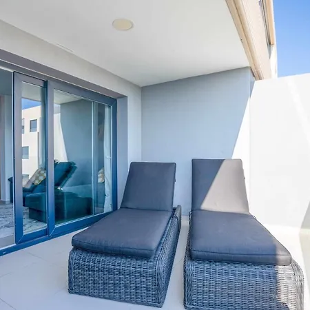 Lujoso De 3 Apartment