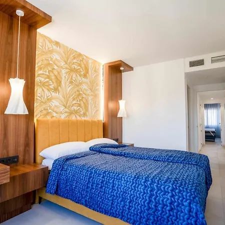 Lujoso De 3 Apartment *