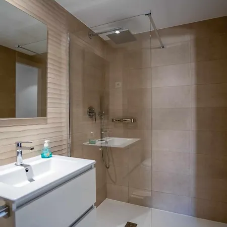 Lujoso De 3 Apartment Torrevieja