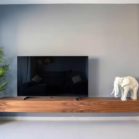 Lujoso De 3 * Τορεβιέχα